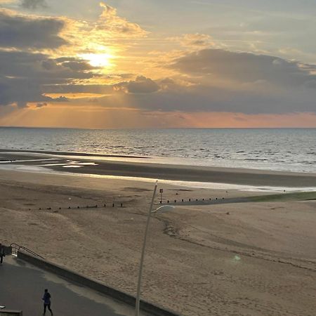 Appartement Vu Sur Mer Cabourg Exteriér fotografie